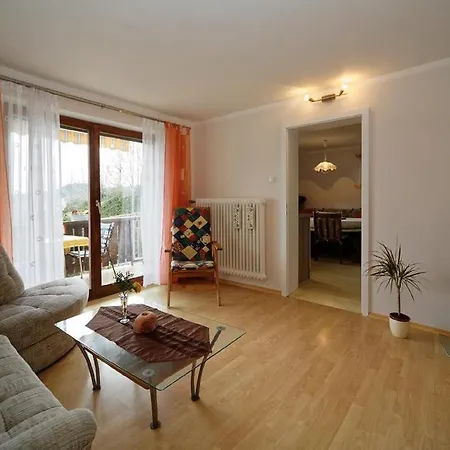 Ferienwohnung Furst غرافناو